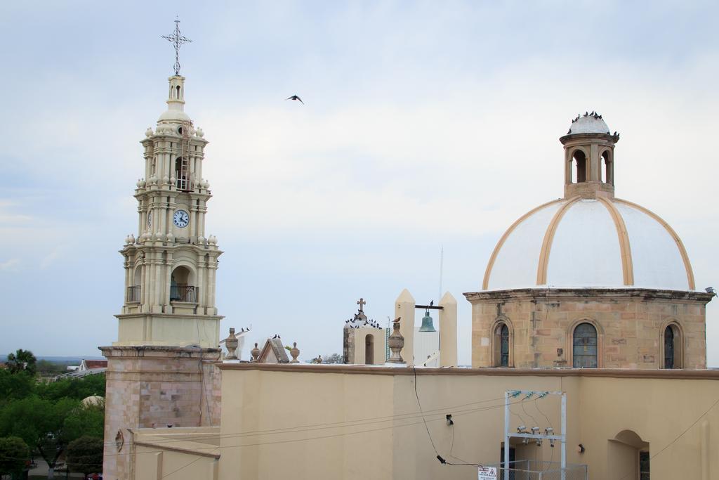 Guidi Hotel Linares Exterior photo
