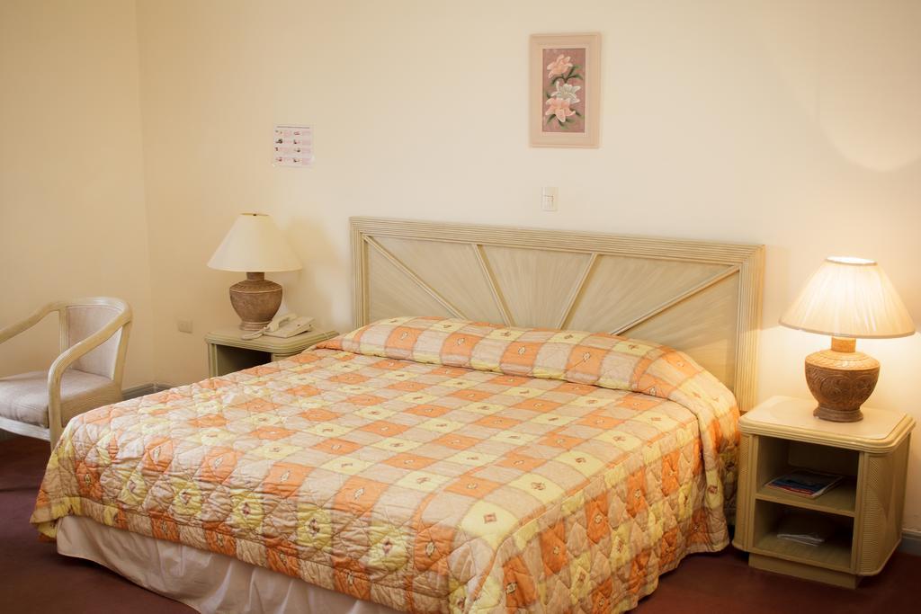 Guidi Hotel Linares Exterior photo
