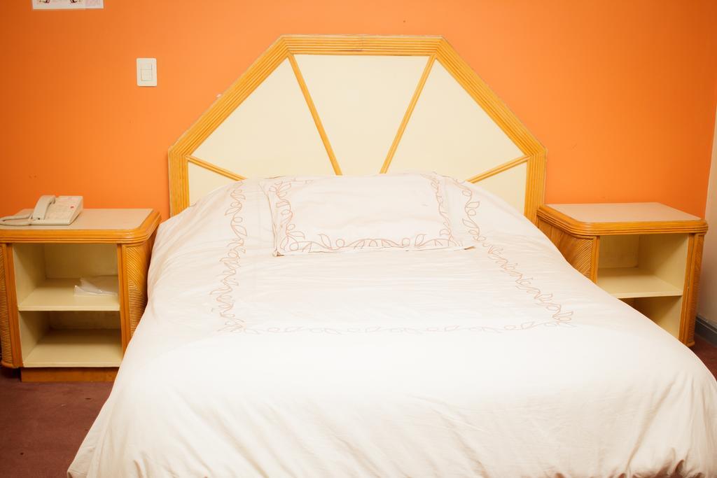 Guidi Hotel Linares Exterior photo