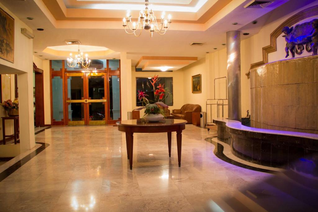 Guidi Hotel Linares Exterior photo